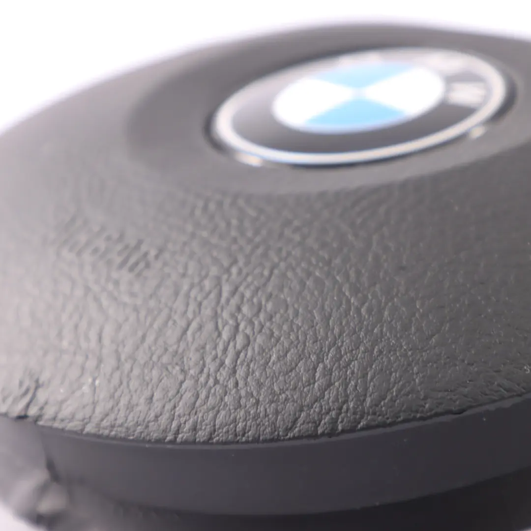 M-Sport Volante Modulo aria conducente nero per BMW E39 E46 X5 E53 con numero di parte 6880599 BMW E39 E46 X5 E53 M-Sport Volante Modulo aria conducente nero - SKU 6880599 - Numero di parte 6880599