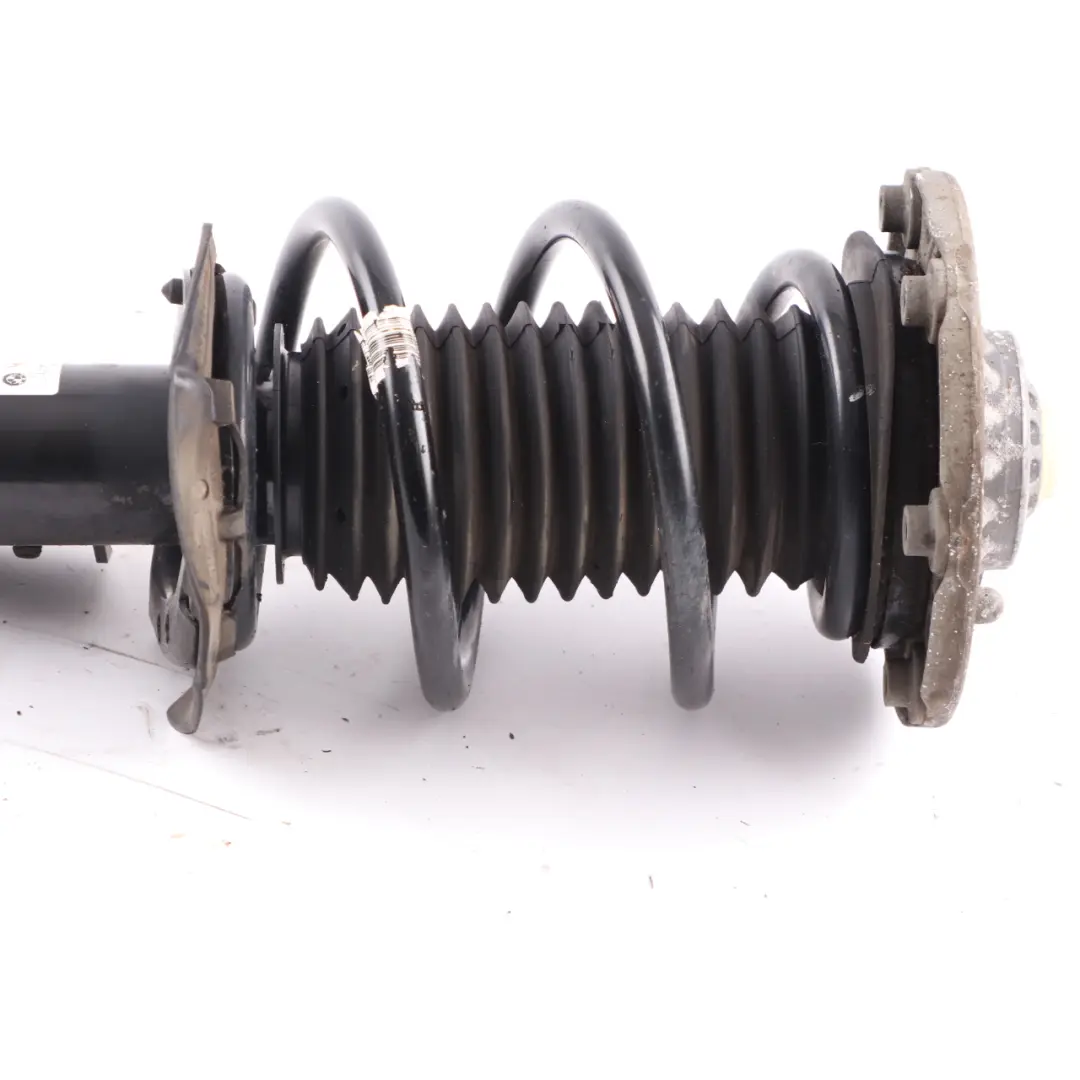 M140i Amortyzator Zawieszenia Przedni Lewy Prawy do BMW F20 F21 LCI o numerze 6880944 BMW F20 F21 LCI M140i Amortyzator Zawieszenia Przedni Lewy Prawy - SKU 6880944-1 - Numer Części 6880944