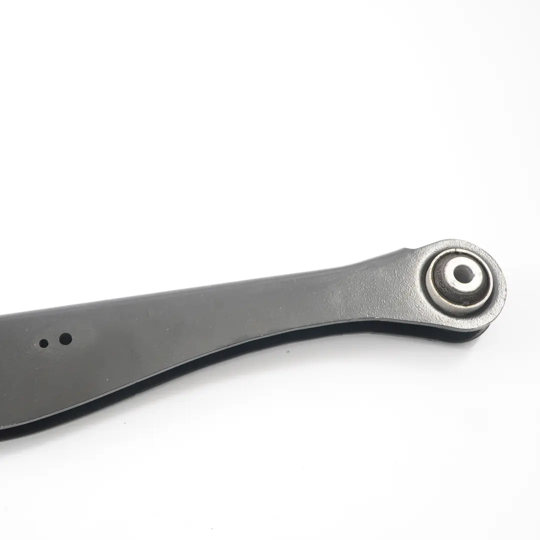 Assale posteriore Sospensione braccio superiore destra sinistra per BMW F39 F44 con numero di parte 6881362 BMW F39 F44 Assale posteriore Sospensione braccio superiore destra sinistra - SKU 6881362 - Numero di parte 6881362