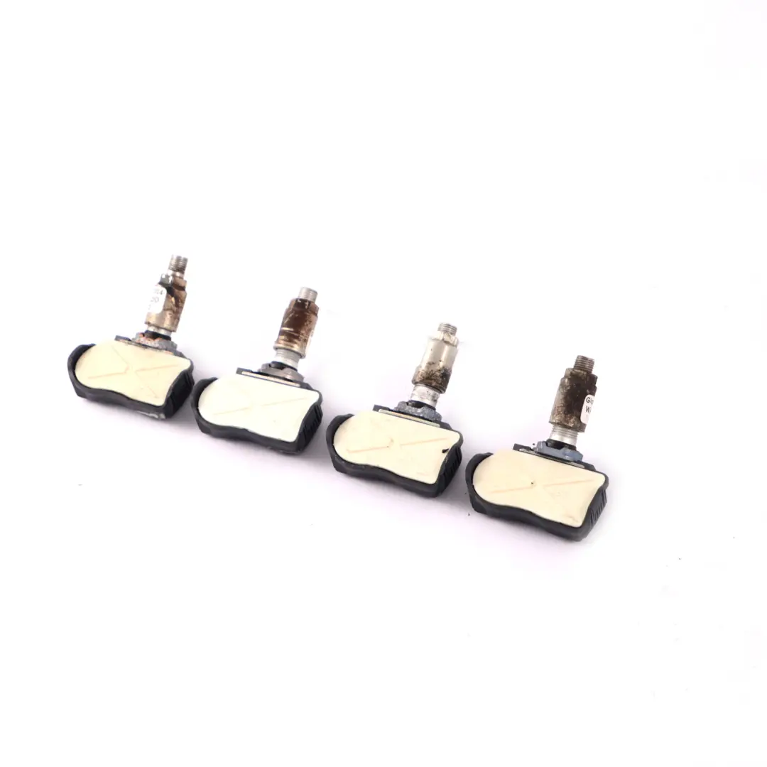 Genuine BMW pressione pneumatici sensore modulo ruota RDC 433MHZ Set 4 per con numero di parte 6881891 Genuine BMW pressione pneumatici sensore modulo ruota RDC 433MHZ Set 4 - SKU 6881891-1 - Numero di parte 6881891