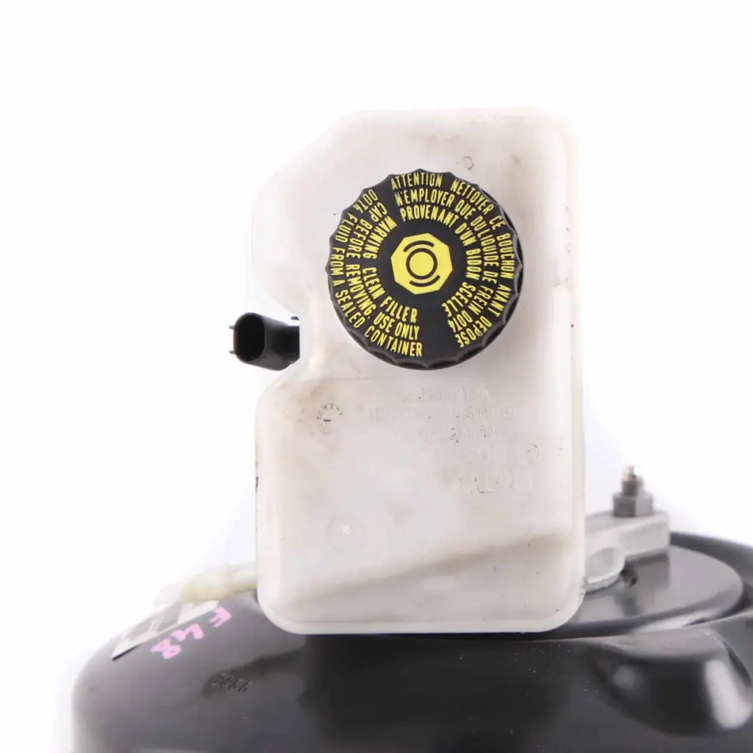 Brake Servo BMW X1 F48 Unit Master Cylinder Brake Booster Unit to with Part number 6882812 Brake Servo BMW X1 F48 Unit Master Cylinder Brake Booster Unit - SKU 6882812 - Part number 6882812