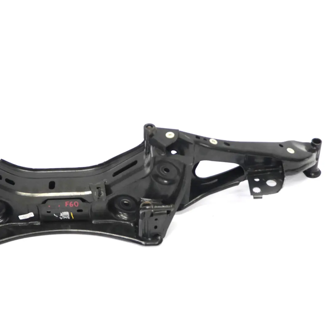 Eje trasero Subchasis Cuna Carrier para BMW F39 xDrive Mini F54 LCI F60 ALL4 con número de pieza 6883011 BMW F39 xDrive Mini F54 LCI F60 ALL4 Eje trasero Subchasis Cuna Carrier - SKU 6883011 - Número de pieza 6883011