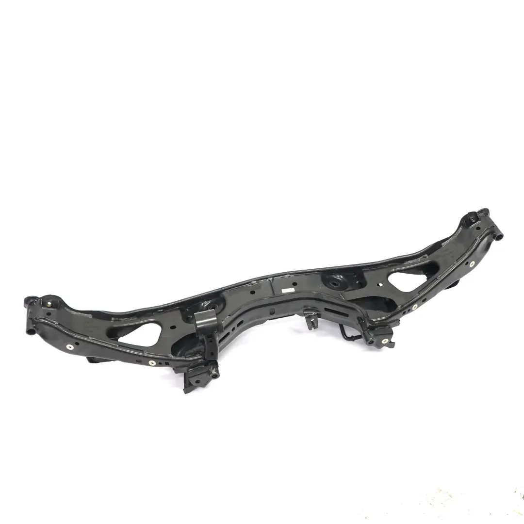 Supporto sottotelaio asse posteriore per BMW F39 xDrive Mini F60 ALL4 con numero di parte 6883011 BMW F39 xDrive Mini F60 ALL4 Supporto sottotelaio asse posteriore - SKU 6883011 - Numero di parte 6883011