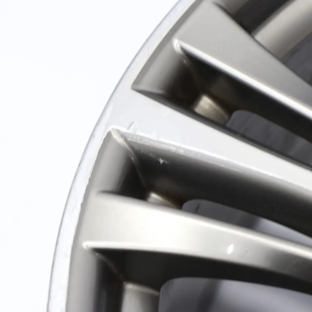 Ferric Grey Leichtmetallfelge 19" 8,5J ET:47 Sternspeiche 407 für BMW F30 mit Teilenummer 6883015 BMW F30 Ferric Grey Leichtmetallfelge 19" 8,5J ET:47 Sternspeiche 407 - SKU 6883015-1 - Teilenummer 6883015