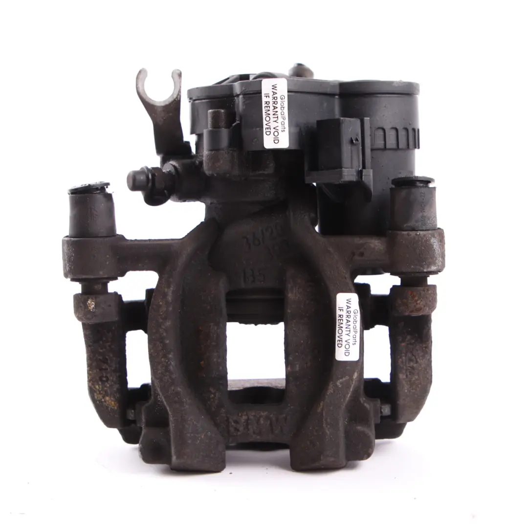 Etrier de frein arrière BMW F40 F48 Mini F60 gauche Support de boîtier de frein pour à propos du numéro de pièce 6883033 Etrier de frein arrière BMW F40 F48 Mini F60 gauche Support de boîtier de frein - SKU 6883033 - Numéro de pièce 6883033