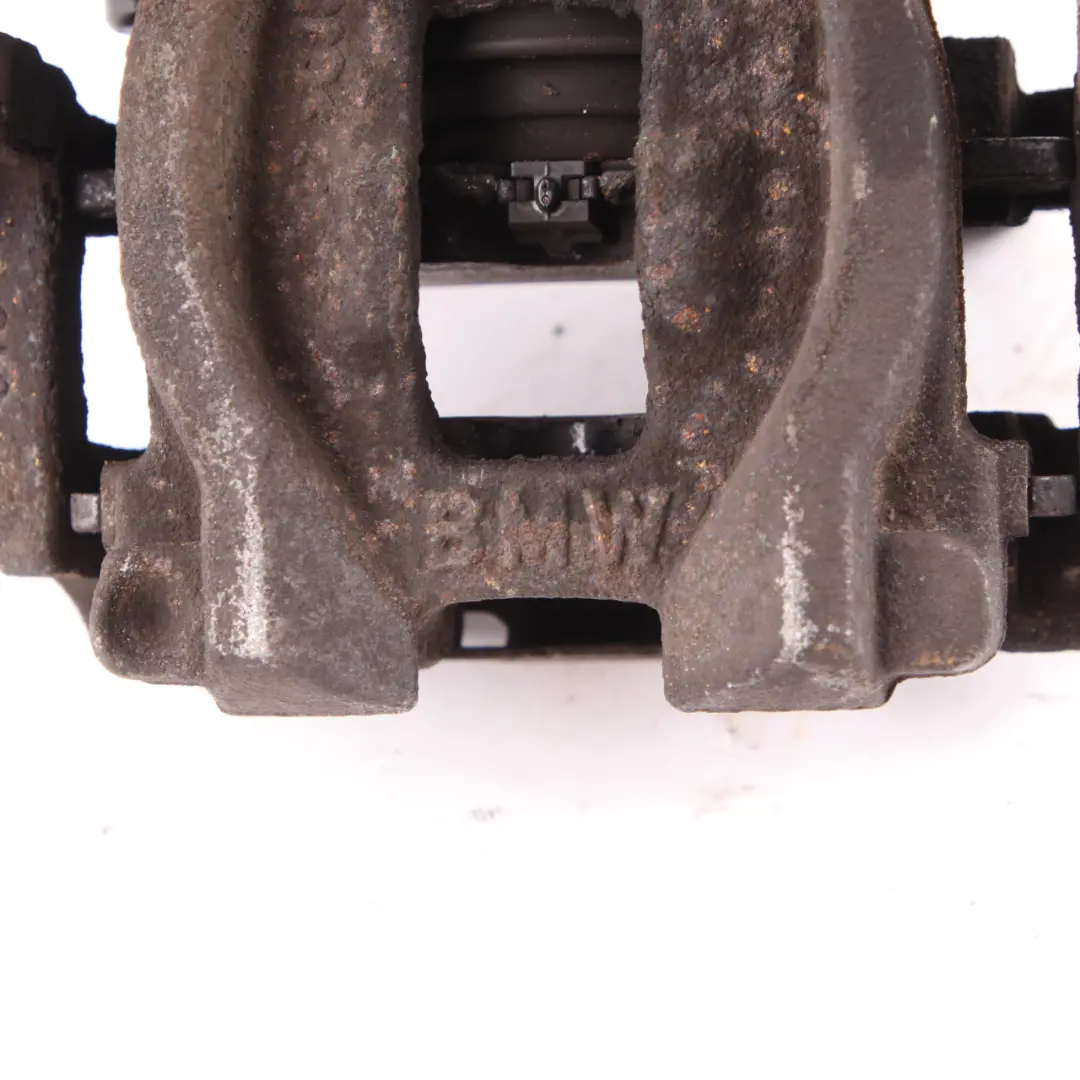 Pinza freno posteriore BMW F40 F48 Mini F60 destra portaoggetti freno per con numero di parte 6883034 Pinza freno posteriore BMW F40 F48 Mini F60 destra portaoggetti freno - SKU 6883034 - Numero di parte 6883034