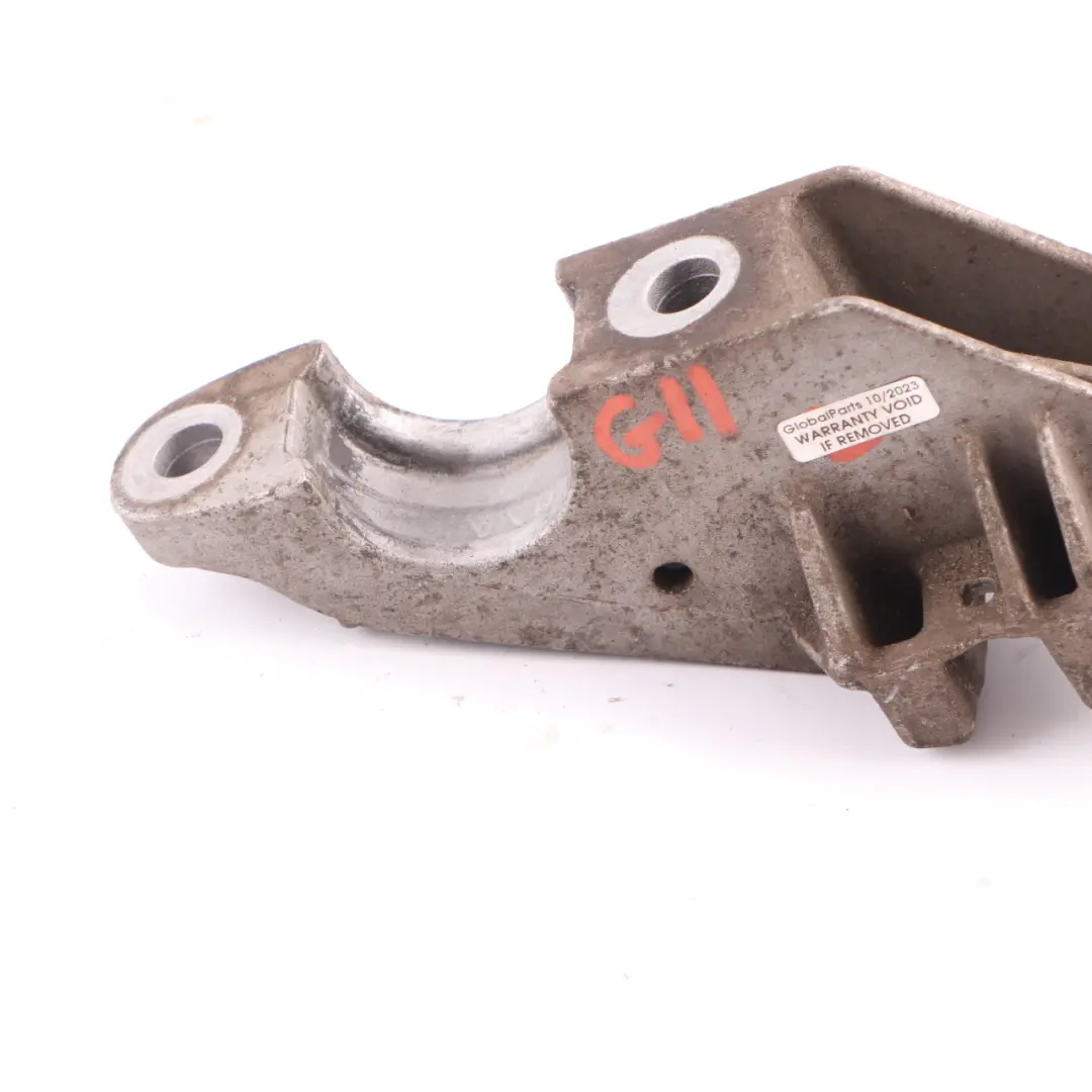 Stabilizer Bracket BMW G11 G30 xDrive Front Anti Roll Mount Right O/S to with Part number 6884012 Stabilizer Bracket BMW G11 G30 xDrive Front Anti Roll Mount Right O/S - SKU 6884012 - Part number 6884012