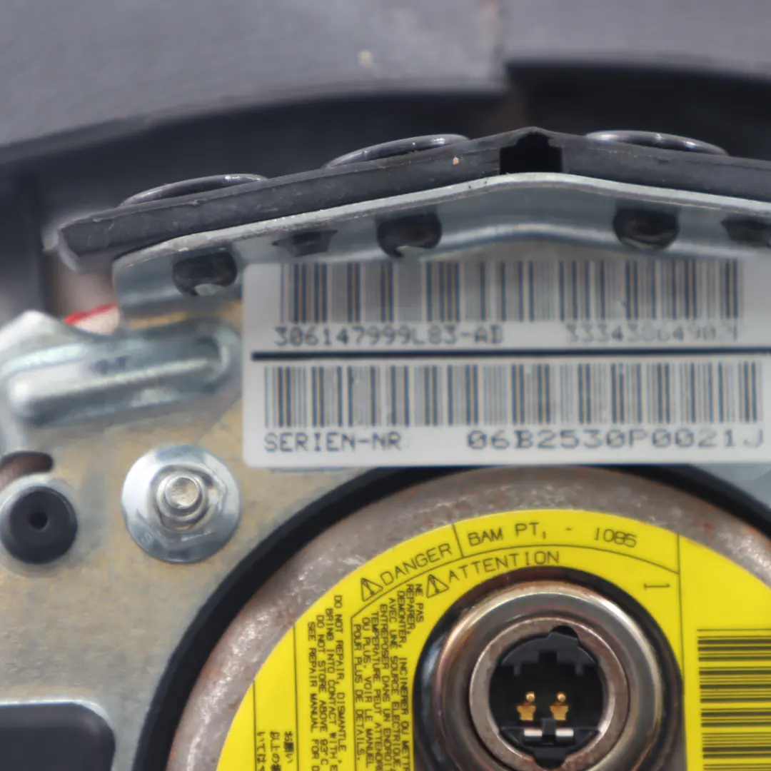 Lado Conductor Módulo DAMAGED para BMW X3 E83 M Sport Volante con número de pieza 6884669 BMW X3 E83 M Sport Volante Lado Conductor Módulo DAMAGED - SKU 6884669-3 - Número de pieza 6884669