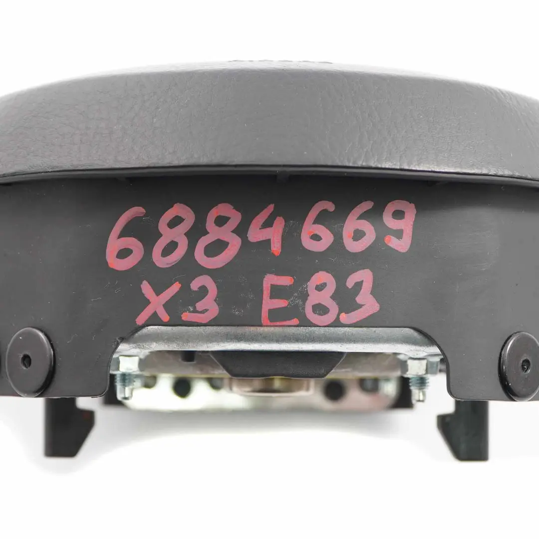 Lato Guida Modulo Aria M Sport per BMW X3 E83 Volante con numero di parte 6884669 BMW X3 E83 Volante Lato Guida Modulo Aria M Sport - SKU 6884669 - Numero di parte 6884669