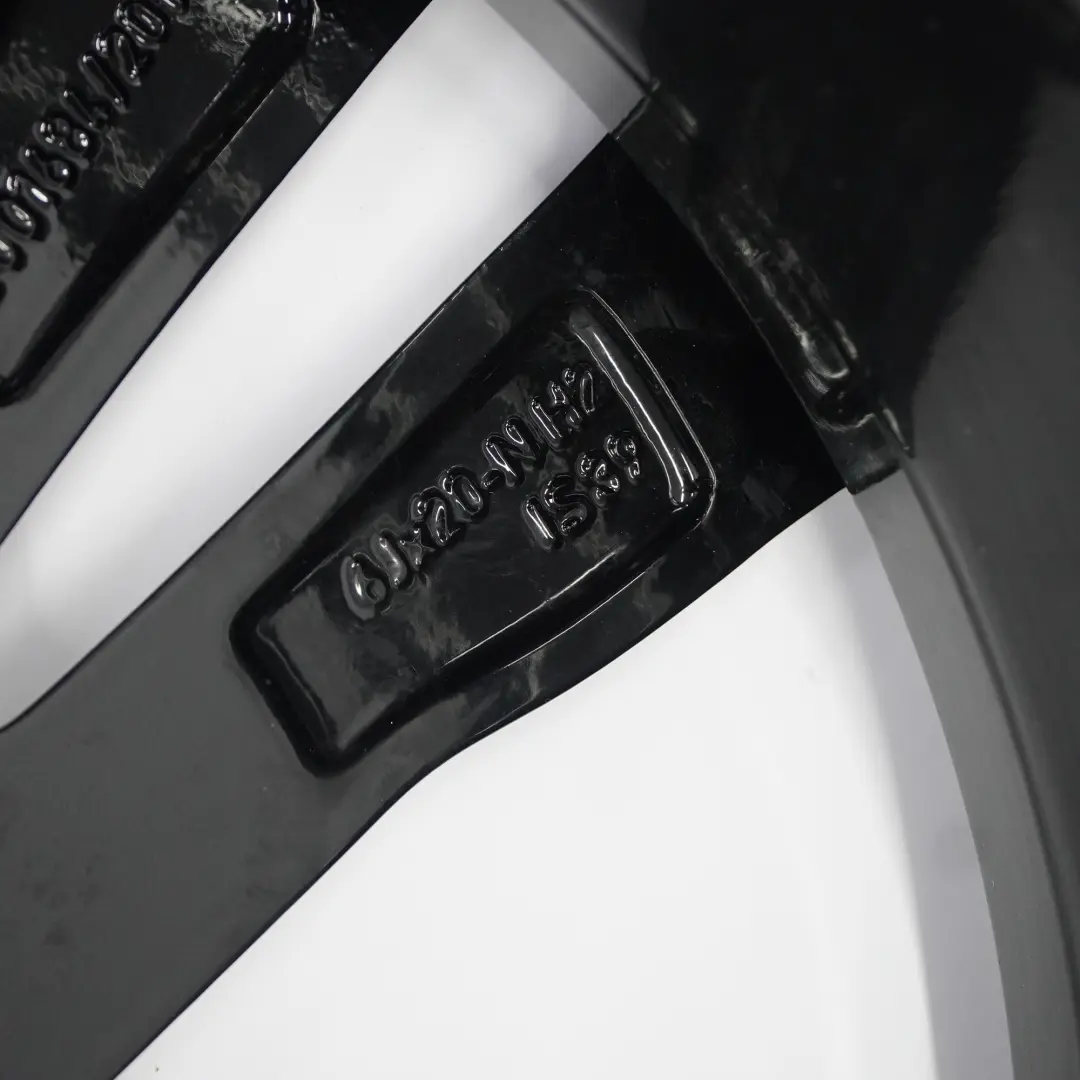 Arrière Roue noire Jante alliage 20" ET:39 6J pour BMW i3 I01 LCI à propos du numéro de pièce 6888011 BMW i3 I01 LCI Arrière Roue noire Jante alliage 20" ET:39 6J - SKU 6888011-1 - Numéro de pièce 6888011