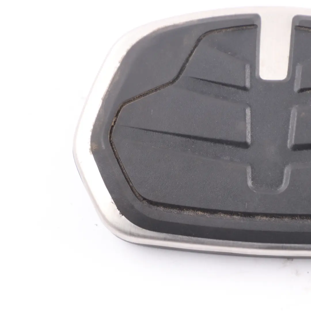 Brake Throttle Accelerator Gas Pedal Cover Rubber Pad Set to BMW F40 with Part number 6888758 BMW F40 Brake Throttle Accelerator Gas Pedal Cover Rubber Pad Set - SKU 6888758 - Part number 6888758
