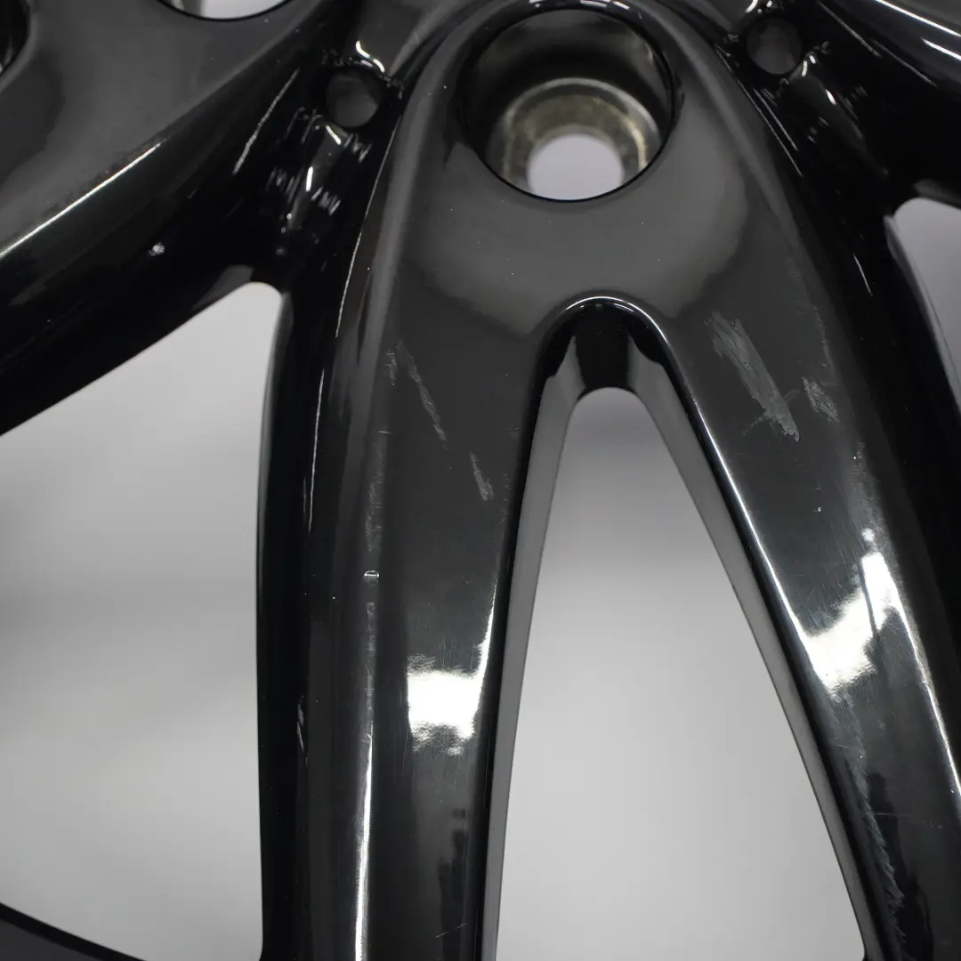 Cerchio in lega nero 18" JCW Grip Spoke 815 ET:51 7,5J per Mini F60 con numero di parte 6888851 Mini F60 Cerchio in lega nero 18" JCW Grip Spoke 815 ET:51 7,5J - SKU 6888851-1 - Numero di parte 6888851