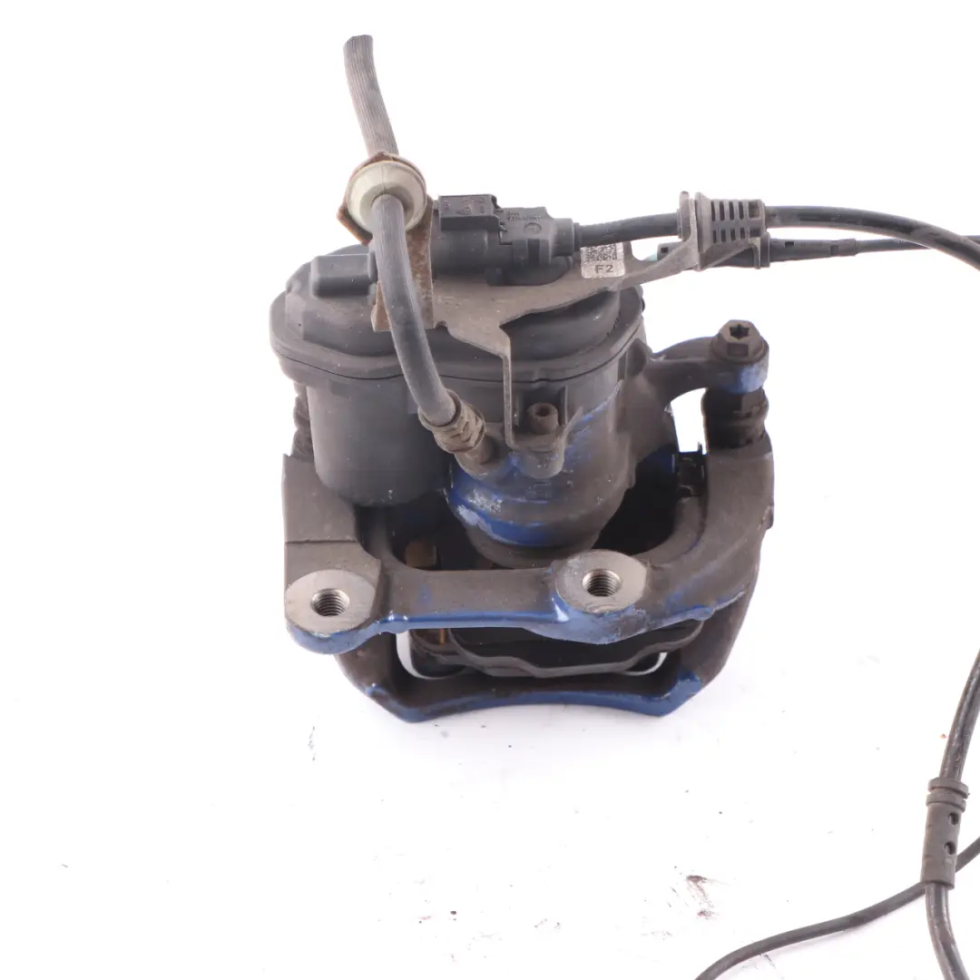 Brake Caliper Right O/S Brake Housing Carrier 44/24 to BMW G30 G31 M Sport Rear with Part number 6891916 BMW G30 G31 M Sport Rear Brake Caliper Right O/S Brake Housing Carrier 44/24 - SKU 6891916 - Part number 6891916