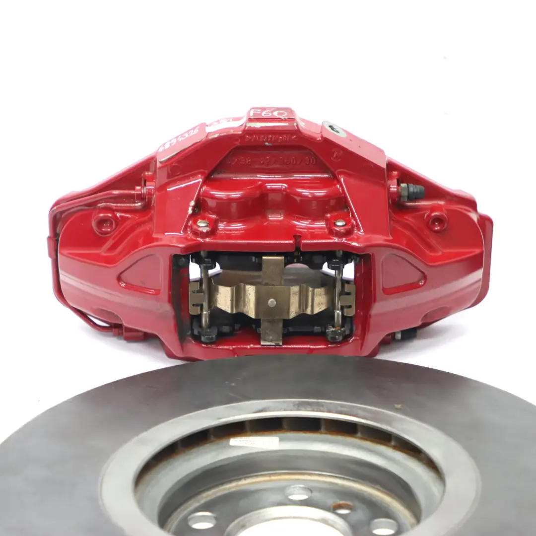 Freins de roue avant Brembo Set pour Mini F54 F60 JCW John Cooper Works à propos du numéro de pièce 6894325 Mini F54 F60 JCW John Cooper Works Freins de roue avant Brembo Set - SKU 6894325/326 - Numéro de pièce 6894325