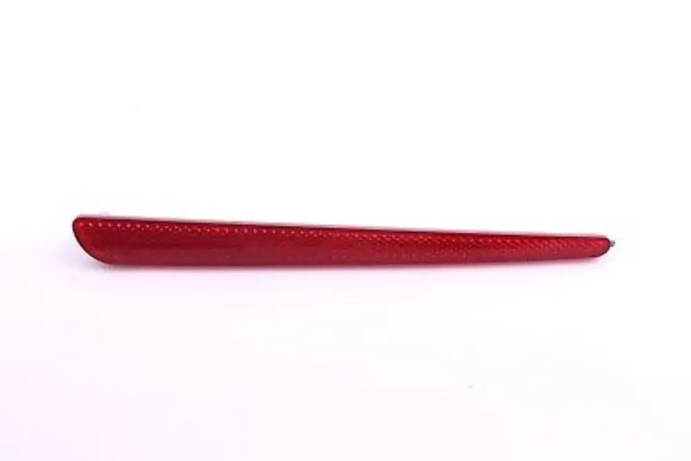 Reflector Right Lower Boot Lid Rear O/S Driver Side BMW X5 Series E53 - SKU 6901572 - Part number 6901572