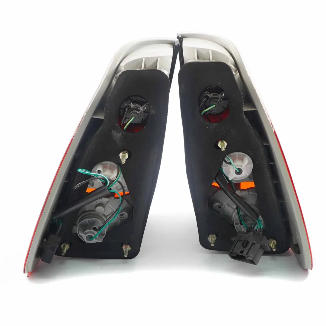 Lamps BMW X5 E53 Set Light In The Side Panel Left Right Eagle Eyes TAIWAN to Rear with Part number 6902094 Rear Lamps BMW X5 E53 Set Light In The Side Panel Left Right Eagle Eyes TAIWAN - SKU 6902094-TAIWAN - Part number 6902094