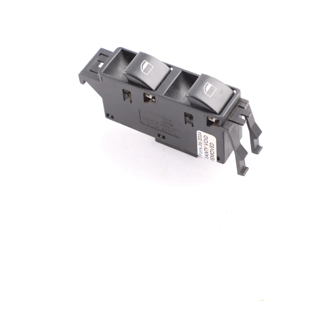 Window Lifter Switch Passenger's Side Trim Panel to BMW 3 Series E46 with Part number 6902178 BMW 3 Series E46 Window Lifter Switch Passenger's Side Trim Panel - SKU 6902178-1 - Part number 6902178