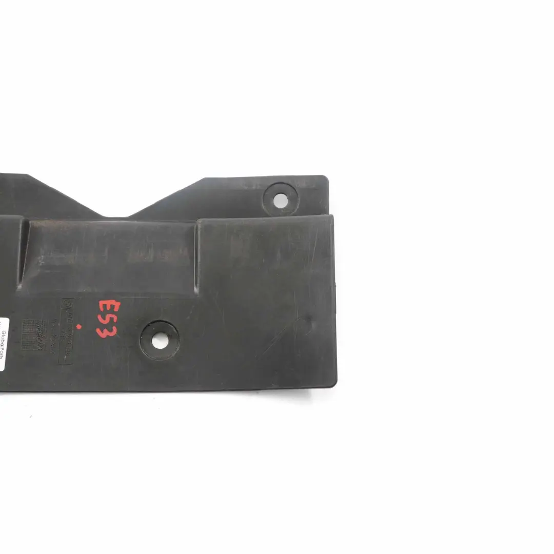 Tapa Trasera Para Guia De Cable 6113 para BMW E53 con número de pieza 6903198 BMW E53 Tapa Trasera Para Guia De Cable 6113 - SKU 6903198 - Número de pieza 6903198