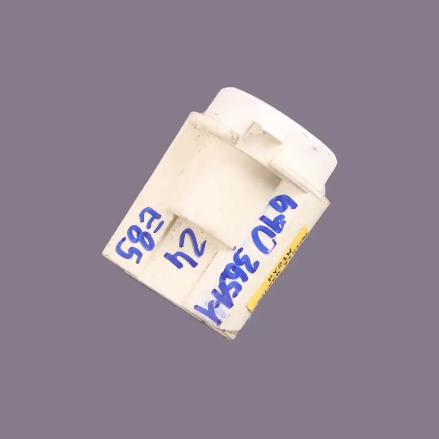 BMW Z4 Series E85 E86 1 Rear Light Bulb Socket Lamp Holder - SKU 6903651-1 - Part number 6903651