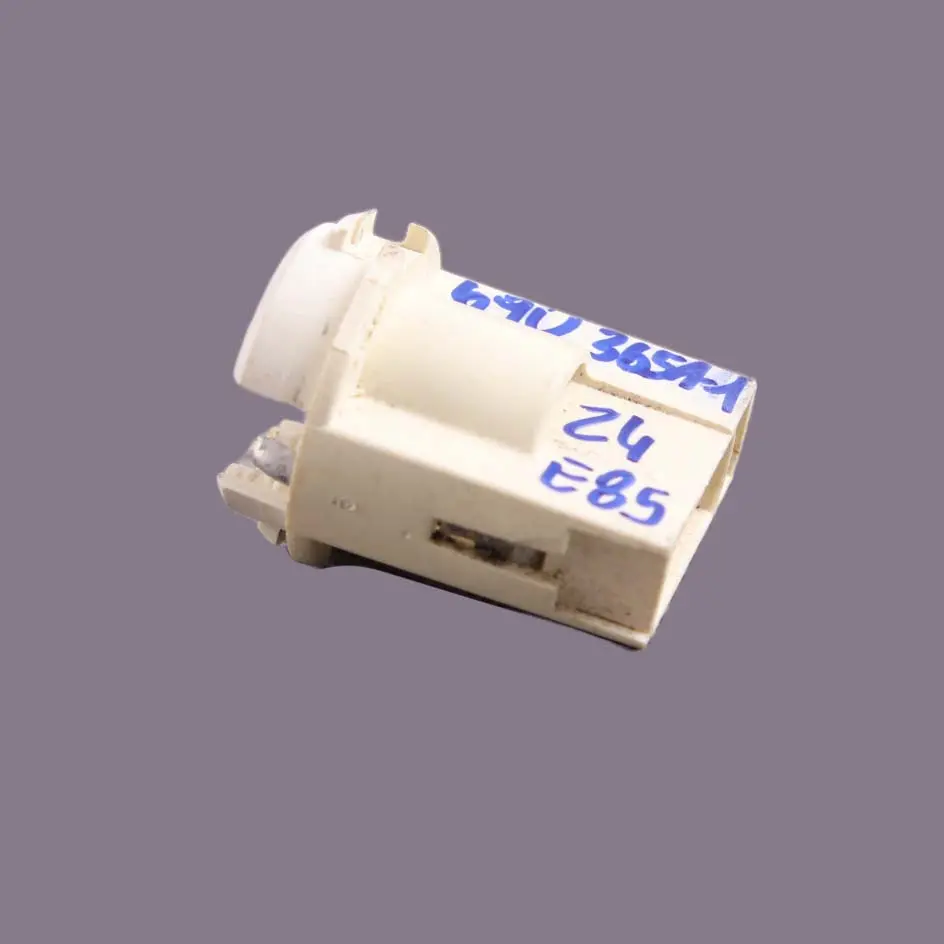 Light Bulb Socket Lamp Holder to BMW Z4 Series E85 E86 1 Rear with Part number 6903651 BMW Z4 Series E85 E86 1 Rear Light Bulb Socket Lamp Holder - SKU 6903651-1 - Part number 6903651