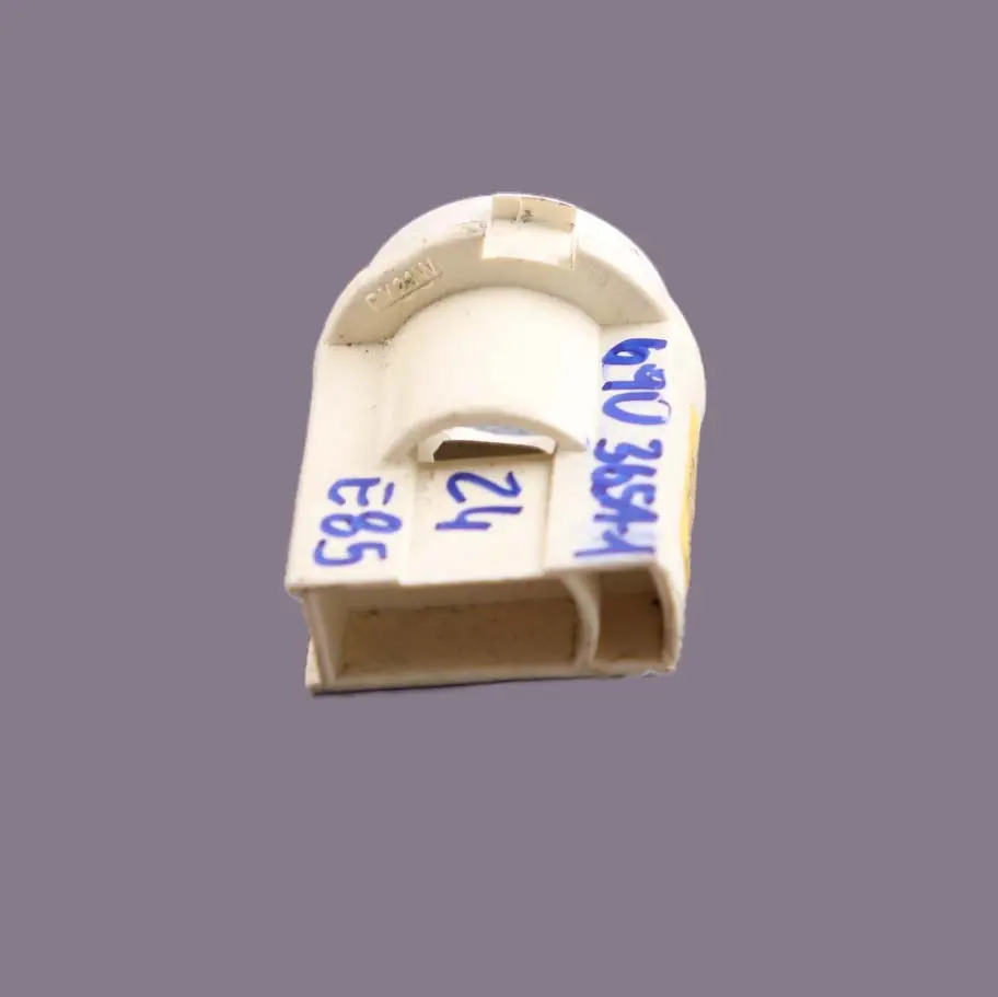 Light Bulb Socket Lamp Holder to BMW Z4 Series E85 E86 1 Rear with Part number 6903651 BMW Z4 Series E85 E86 1 Rear Light Bulb Socket Lamp Holder - SKU 6903651-1 - Part number 6903651