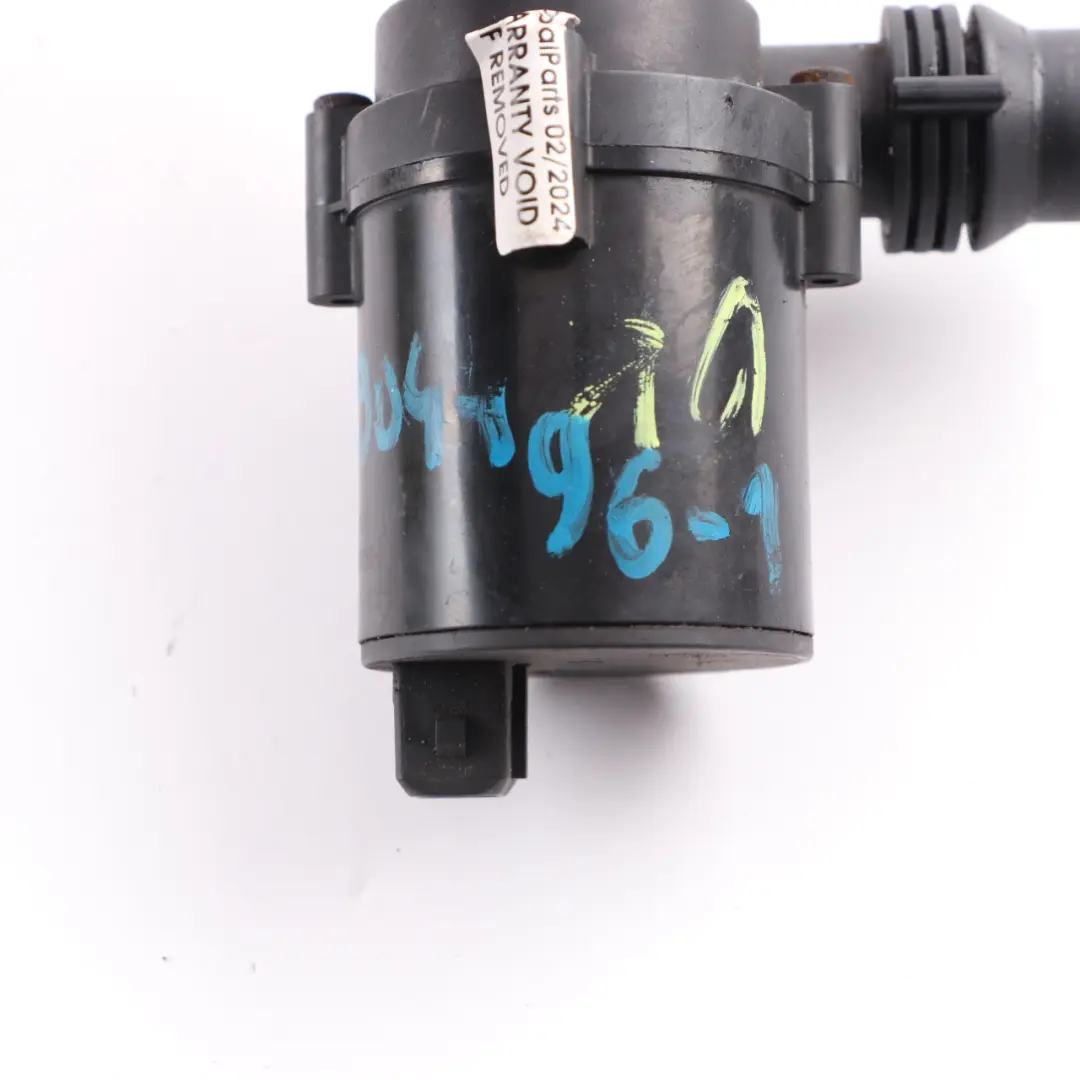 M62 N62 Additional Water Pump to BMW X5 Series E53 with Part number 6904496 BMW X5 Series E53 M62 N62 Additional Water Pump - SKU 6904496-1 - Part number 6904496