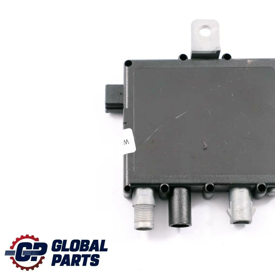 Verstärker Seitenscheibenantenne für BMW 3 er E46 Touring mit Teilenummer 6906071 BMW 3 er E46 Touring Verstärker Seitenscheibenantenne - SKU 6906071 - Teilenummer 6906071