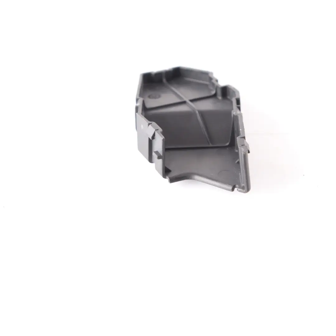 Flap Cover Power Distribution Box to BMW 5 6 Series E60 E61 E63 E64 with Part number 6906599 BMW 5 6 Series E60 E61 E63 E64 Flap Cover Power Distribution Box - SKU 6906599 - Part number 6906599