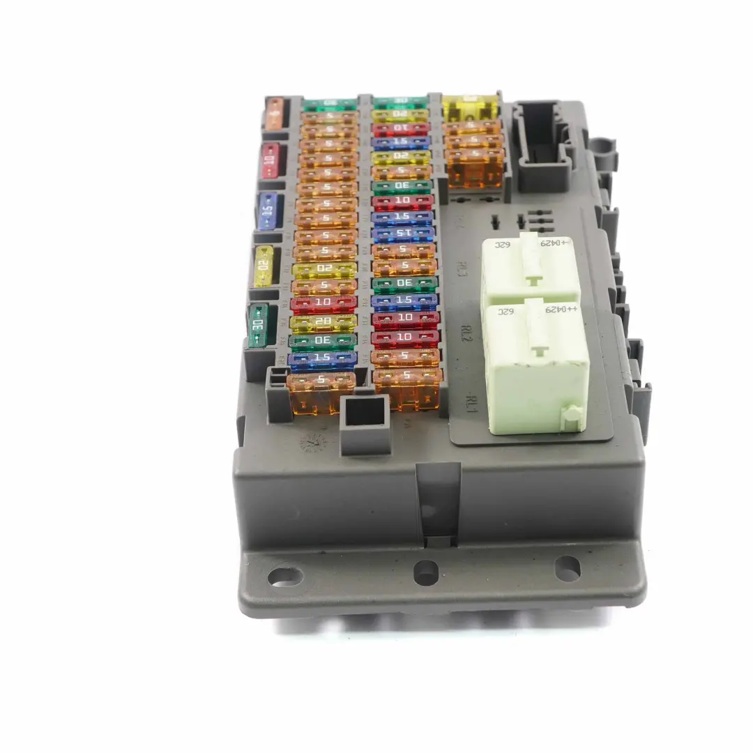 Fuse Box Mini Cooper R50 R52 R53 JCW Housing 1509011 to with Part number 6906600 Fuse Box Mini Cooper R50 R52 R53 JCW Housing 1509011 - SKU 6906600 - Part number 6906600