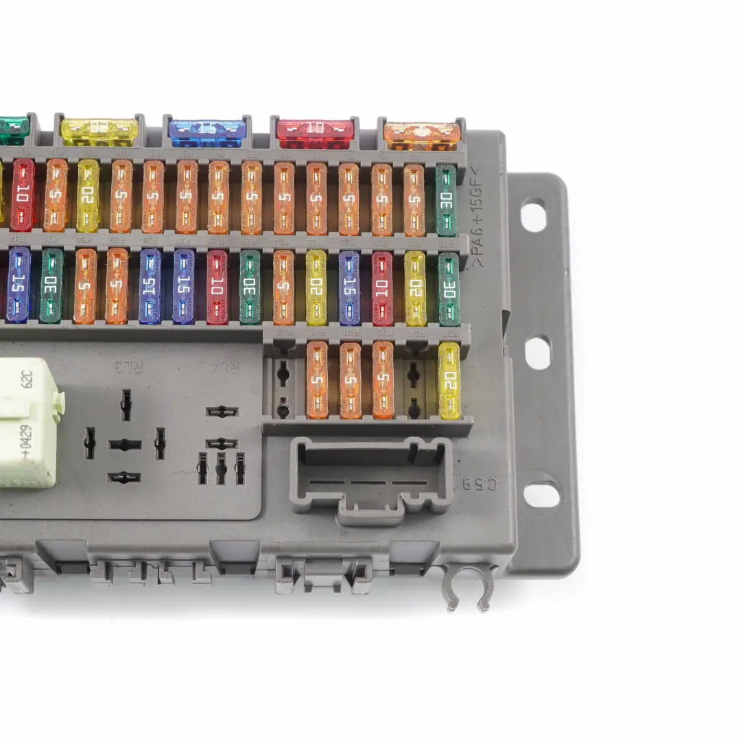 Fuse Box Mini Cooper R50 R52 R53 JCW Housing 1509011 to with Part number 6906600 Fuse Box Mini Cooper R50 R52 R53 JCW Housing 1509011 - SKU 6906600 - Part number 6906600