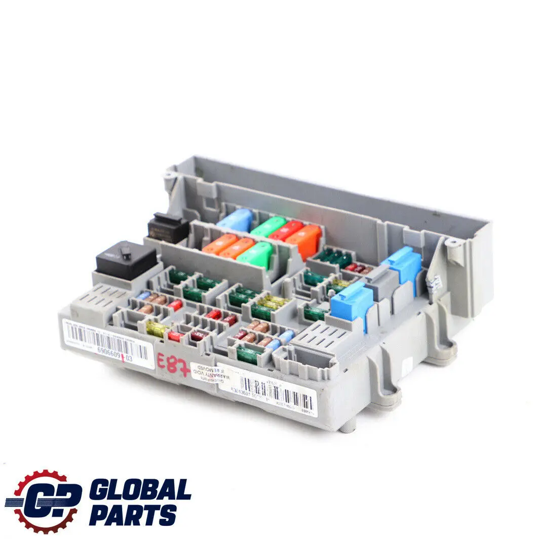 Fuse Box Control BMW E87 E90 E91 E92 E93 Front Power Distribution to with Part number 6906609 Fuse Box Control BMW E87 E90 E91 E92 E93 Front Power Distribution - SKU 6906609 - Part number 6906609