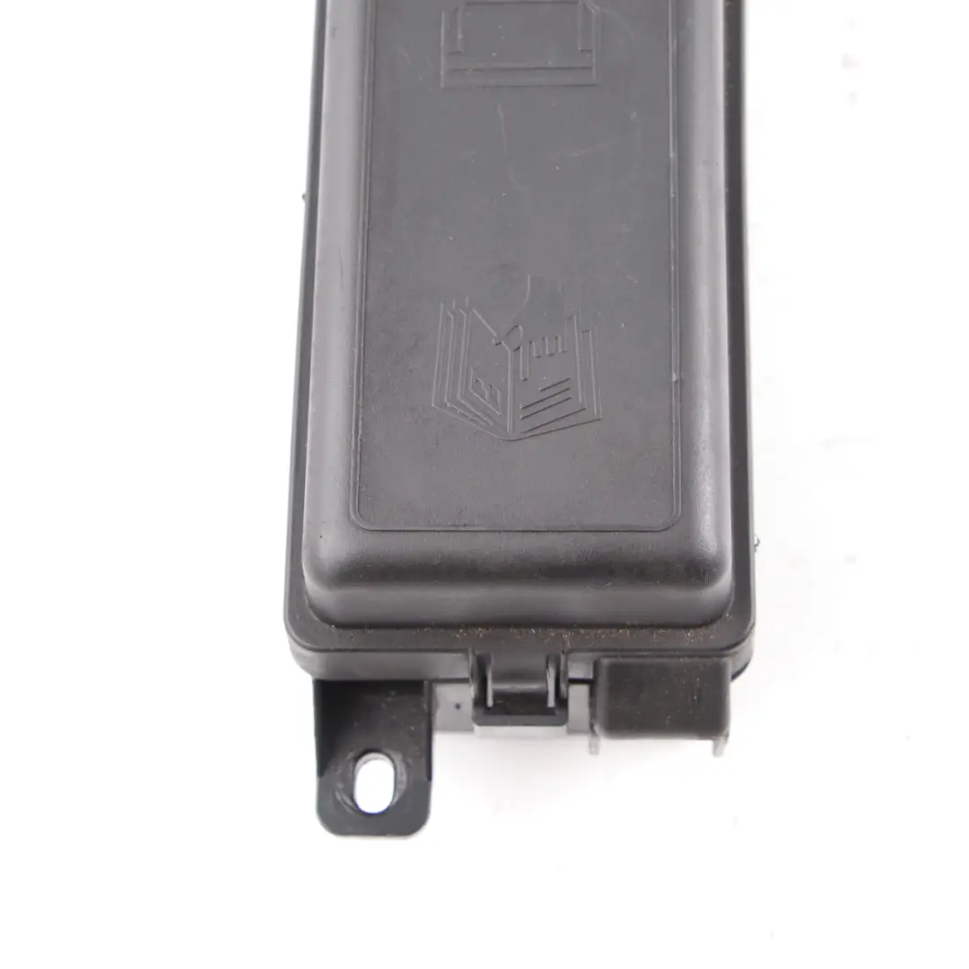 Caja de fusibles de distribución delantera para Mini Cooper One R50 R52 R53 con número de pieza 6906614 Mini Cooper One R50 R52 R53 Caja de fusibles de distribución delantera - SKU 6906614-1 - Número de pieza 6906614
