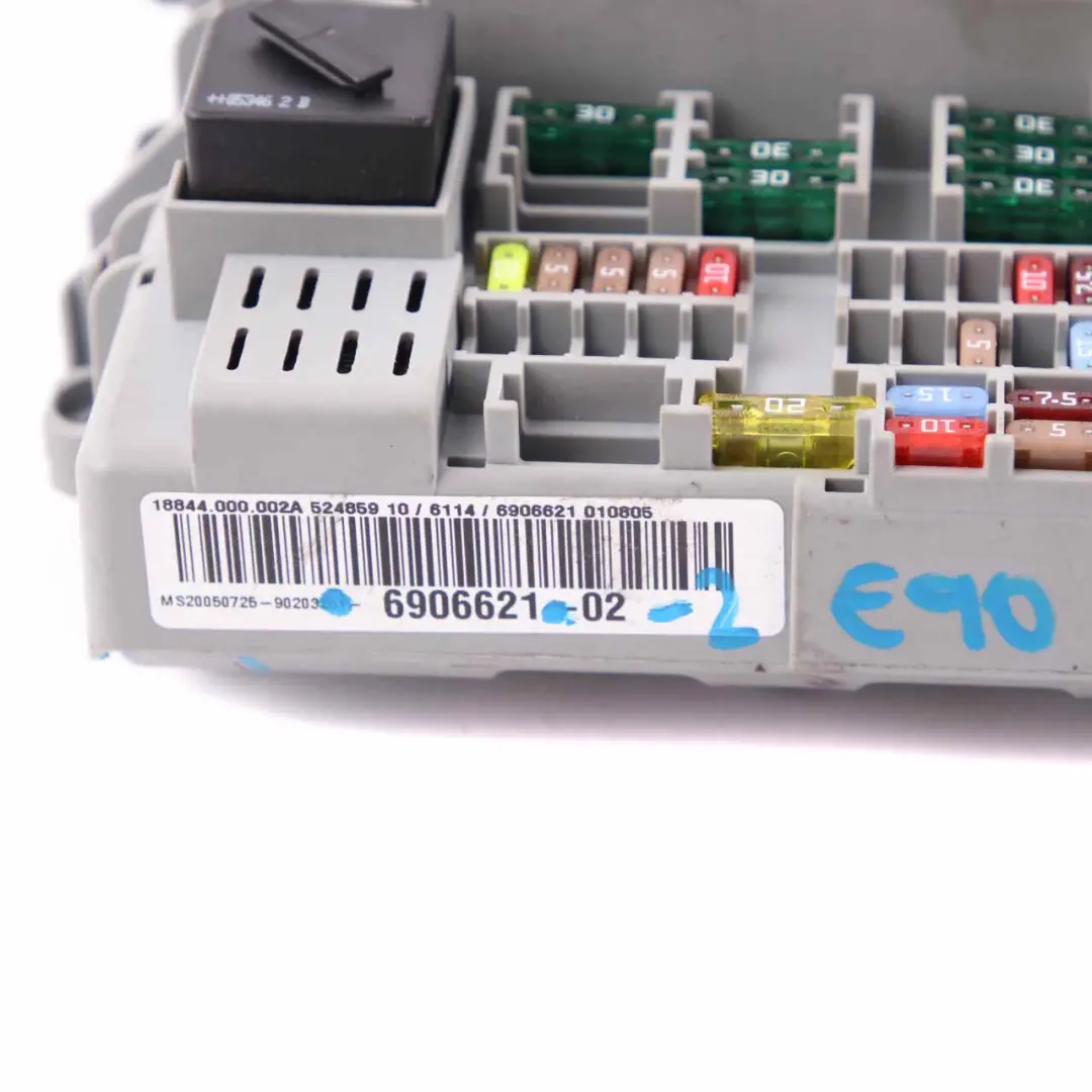 Fuse Box BMW E87 E90 E91 E92 E93 Power Distribution Front Control Unit to with Part number 6906621 Fuse Box BMW E87 E90 E91 E92 E93 Power Distribution Front Control Unit - SKU 6906621-2 - Part number 6906621