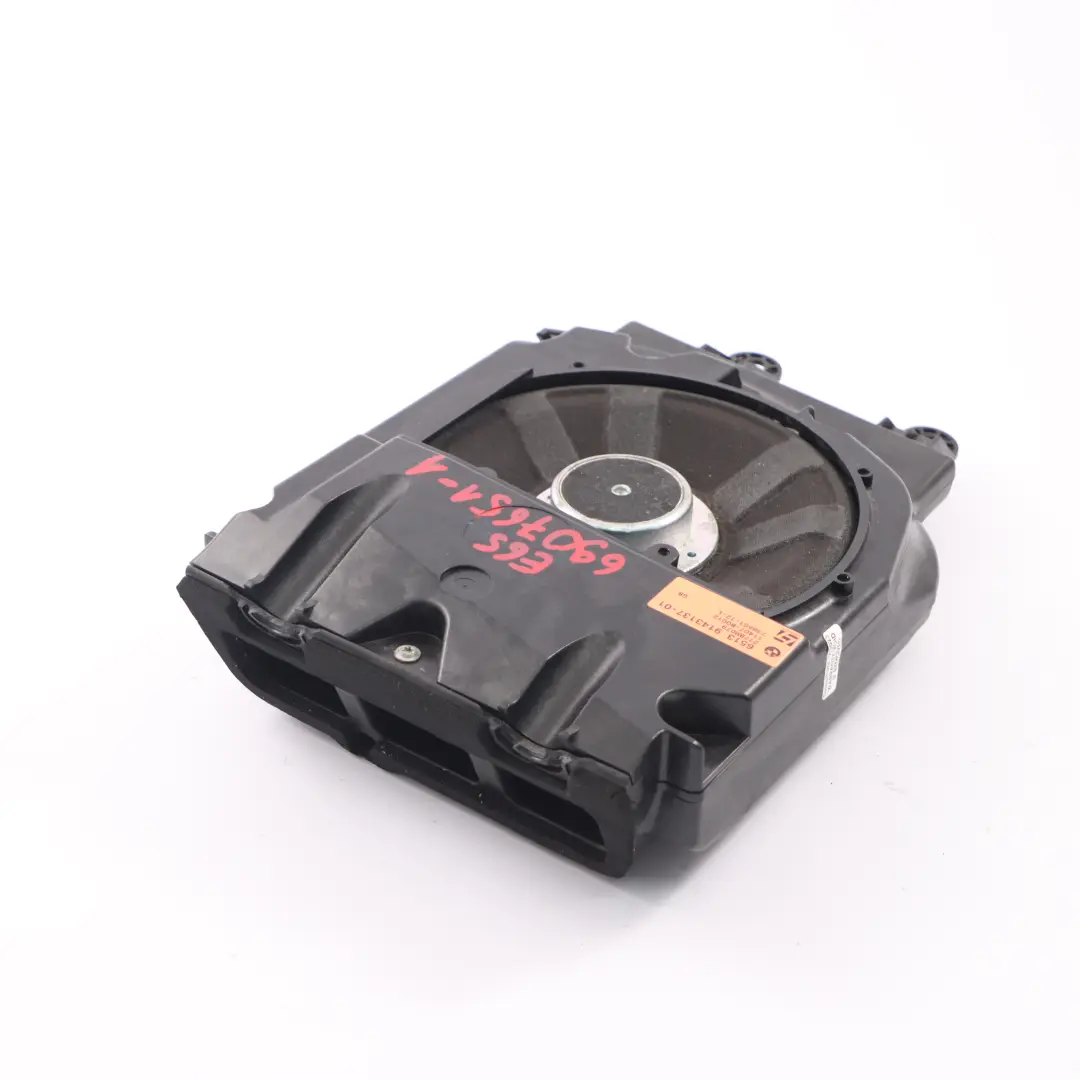Central Bass Speaker Left N/S Audio Unit Logic 7 L7 6907651 to BMW E65 E66 E67 with Part number 9143137 BMW E65 E66 E67 Central Bass Speaker Left N/S Audio Unit Logic 7 L7 6907651 - SKU 6907651-1 - Part number 9143137