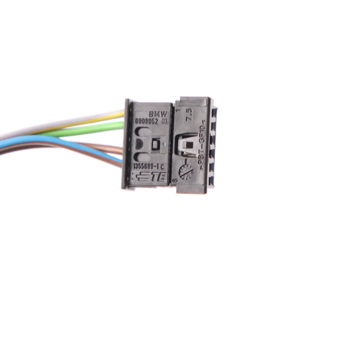 Rücklicht Seitenwand rechts Stecker Buchse Verkabelung für BMW F10 F11 mit Teilenummer 6909052 BMW F10 F11 Rücklicht Seitenwand rechts Stecker Buchse Verkabelung - SKU 6909052-1 - Teilenummer 6909052