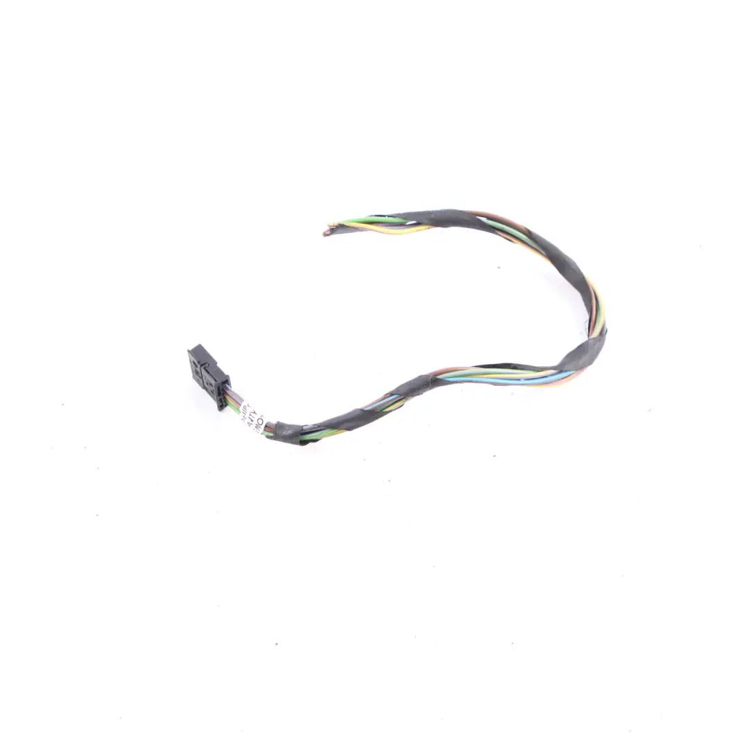 Wiązka Przewód Lampy Tylnej Prawej Panelu Bocznego do BMW F01 F02 o numerze 6909052 BMW F01 F02 Wiązka Przewód Lampy Tylnej Prawej Panelu Bocznego - SKU 6909052-2 - Numer Części 6909052