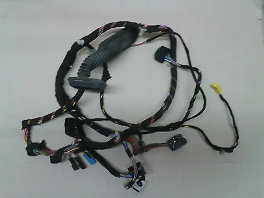 Kabelbaum Tür Vorne 3.0i 4.4i SUV für BMW X5 er E53 mit Teilenummer 6909104 BMW X5 er E53 Kabelbaum Tür Vorne 3.0i 4.4i SUV - SKU 6909104 - Teilenummer 6909104