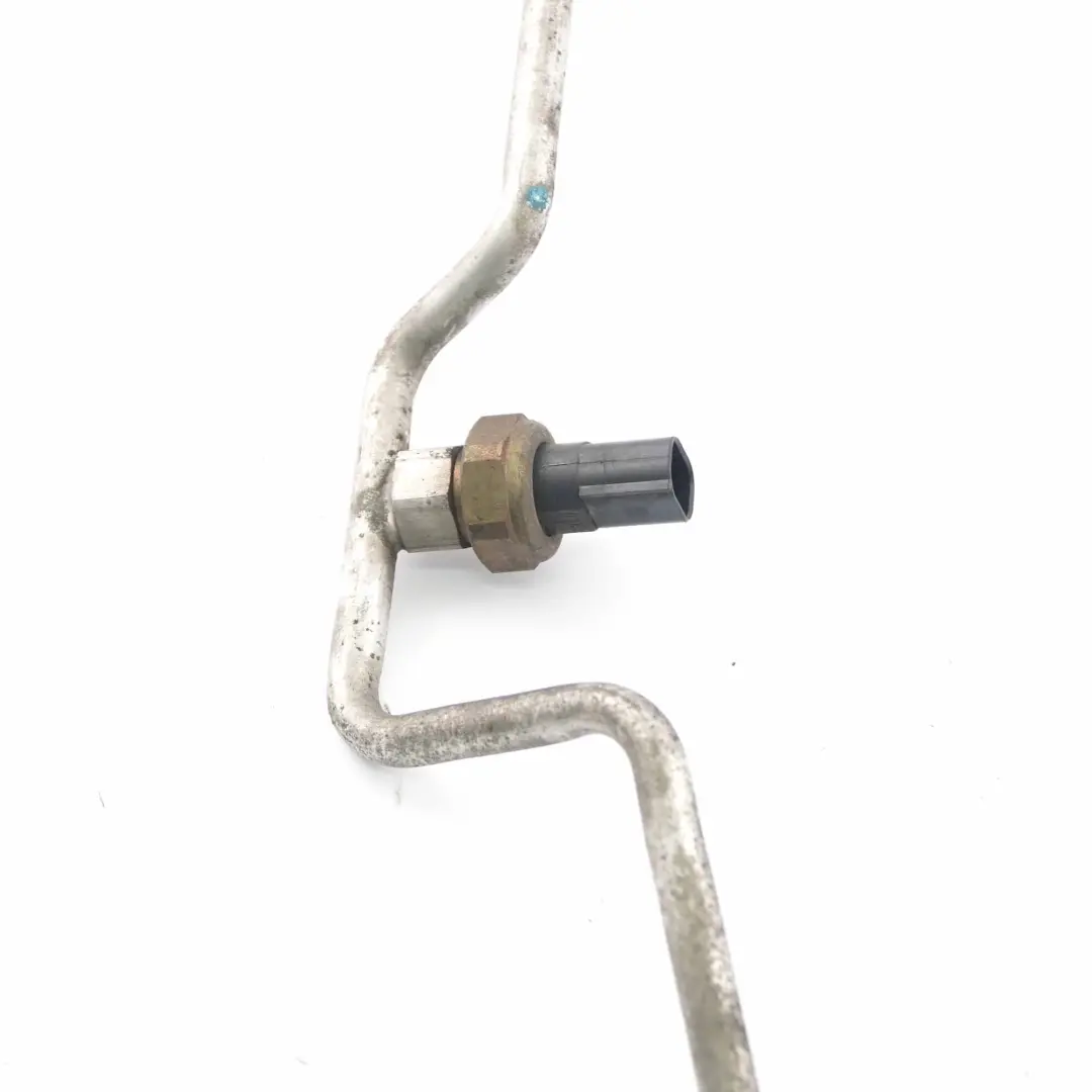 Tubo dell'aria condizionata BMW E60 E61 Tubo flessibile pressione linea per con numero di parte 6910803 Tubo dell'aria condizionata BMW E60 E61 Tubo flessibile pressione linea - SKU 6910803-1 - Numero di parte 6910803