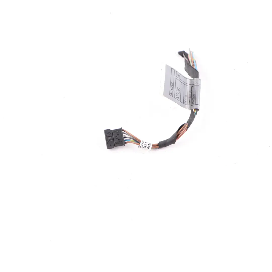 Socket BMW E63 E64 Rear Left N/S Trunk Lid Tailgate Lamp Wiring 6909052 to Plug with Part number 6911891 Plug Socket BMW E63 E64 Rear Left N/S Trunk Lid Tailgate Lamp Wiring 6909052 - SKU 6911891-2 - Part number 6911891