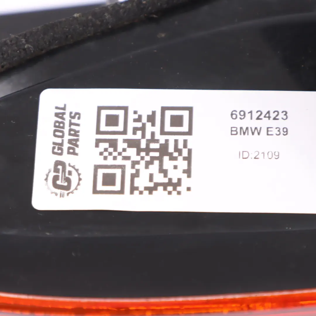 Fanale posteriore sinistro Pannello laterale per BMW E39 Berlina con numero di parte 6912423 BMW E39 Berlina Fanale posteriore sinistro Pannello laterale - SKU 6912423 - Numero di parte 6912423