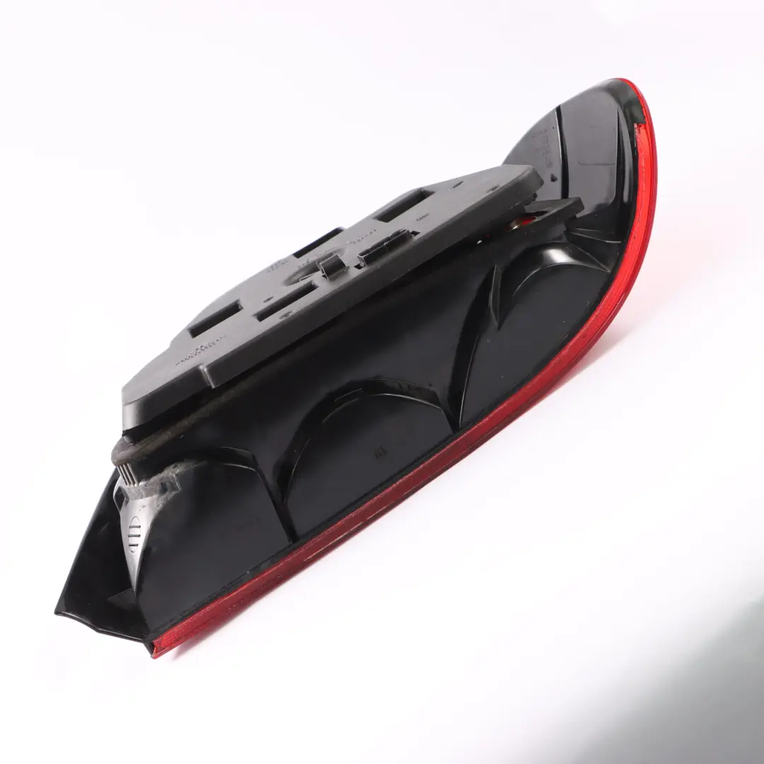 BMW E39 Saloon Tail Light Rear Lamp Left N/S Side Panel - SKU 6912423 - Part number 6912423