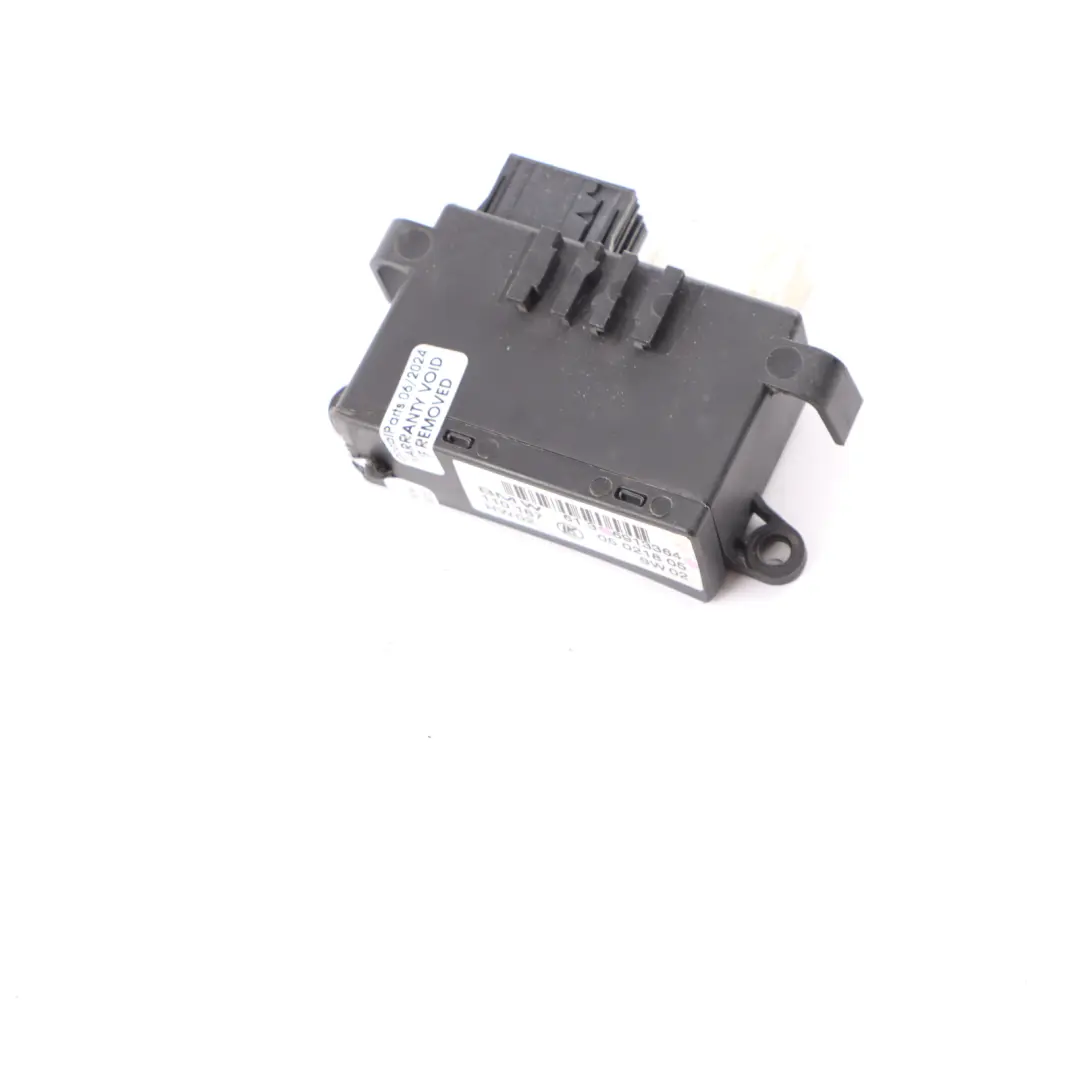 Módulo Unidad De Control Espejo Memoria para BMW E46 con número de pieza 6913364 BMW E46 Módulo Unidad De Control Espejo Memoria - SKU 6913364 - Número de pieza 6913364
