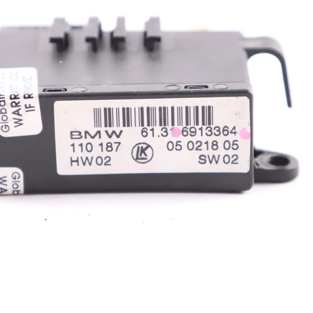 Módulo Unidad De Control Espejo Memoria para BMW E46 con número de pieza 6913364 BMW E46 Módulo Unidad De Control Espejo Memoria - SKU 6913364 - Número de pieza 6913364