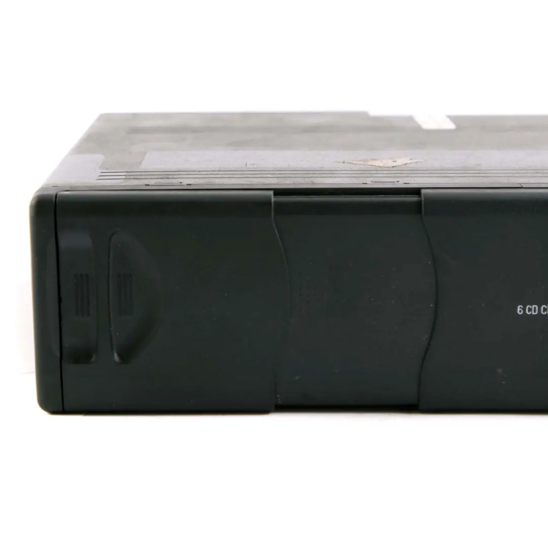6-Disc CD Changer Multichanger With Magazine to BMW X3 X5 Z4 Series E53 E83 E85 with Part number 6913390 BMW X3 X5 Z4 Series E53 E83 E85 6-Disc CD Changer Multichanger With Magazine - SKU 6913390-1 - Part number 6913390