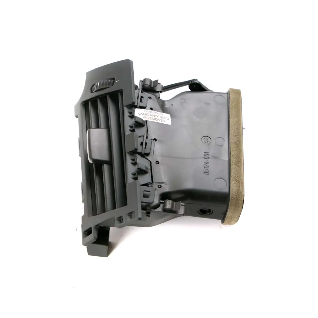 Dashboard Fresh Air Grille Right O/S Vent to BMW 5 Series E60 E61 1 Dash with Part number 6913708 BMW 5 Series E60 E61 1 Dash Dashboard Fresh Air Grille Right O/S Vent - SKU 6913708-1 - Part number 6913708