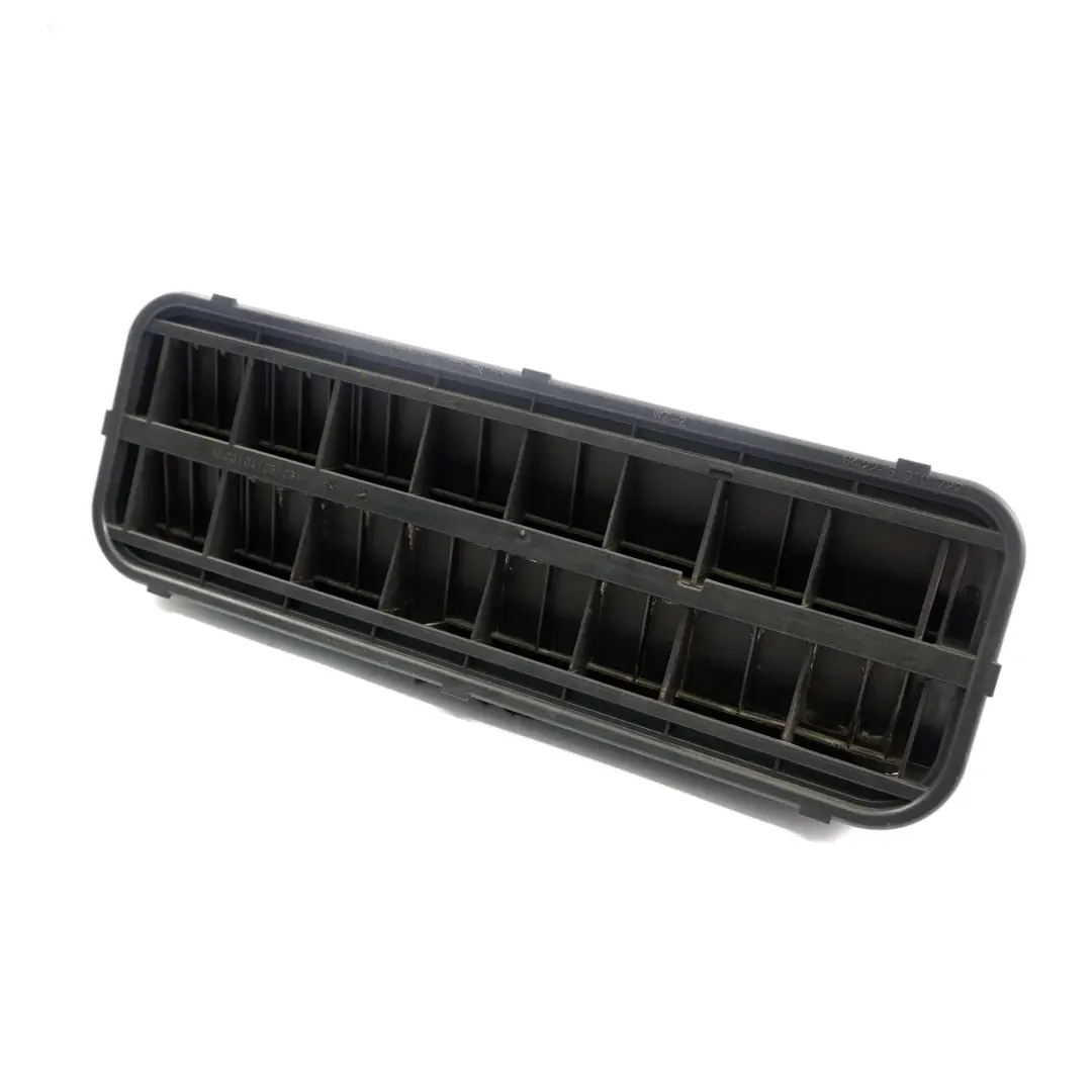 BMW E61 Cache pare-chocs arriere Ventilation Air Gauche - SKU 6914208 - Numéro de pièce 6914208