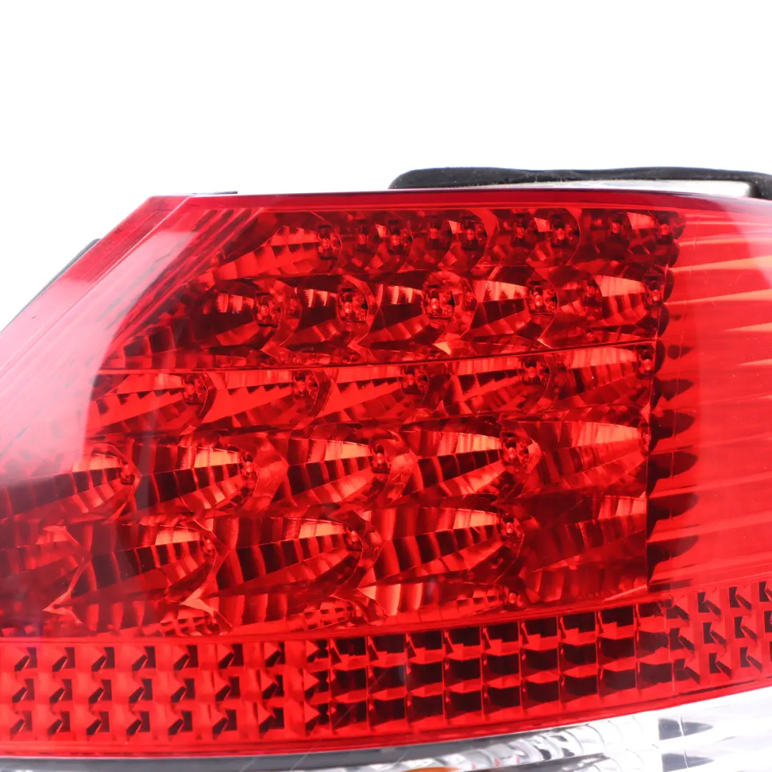 Luz Trasera En El Panel Lateral Blanco Derecho para BMW E65 E66 con número de pieza 6914286 BMW E65 E66 Luz Trasera En El Panel Lateral Blanco Derecho - SKU 6914286-1 - Número de pieza 6914286