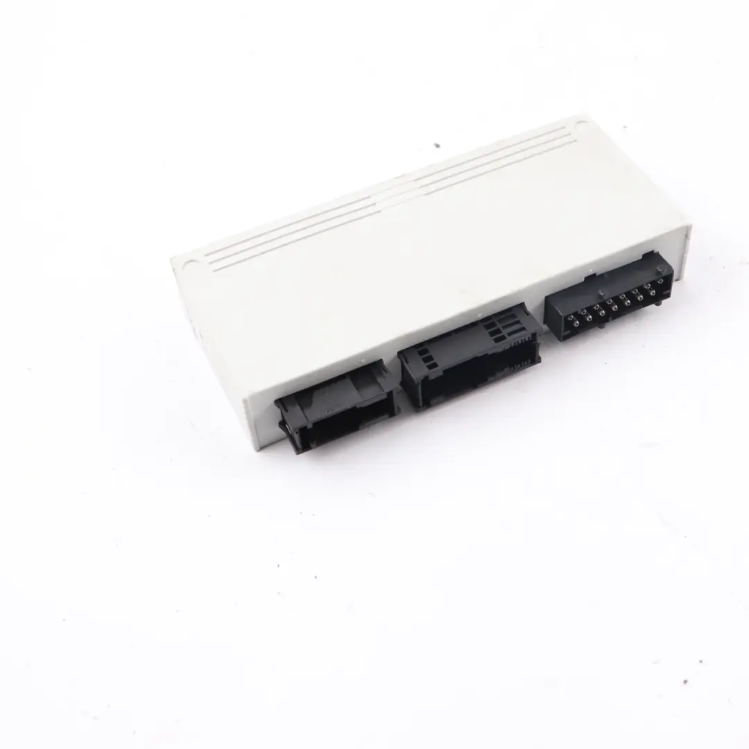 Module BCM BMW E46 Body Control Unit Module GM5 to with Part number 6914362 Module BCM BMW E46 Body Control Unit Module GM5 - SKU 6914362 - Part number 6914362