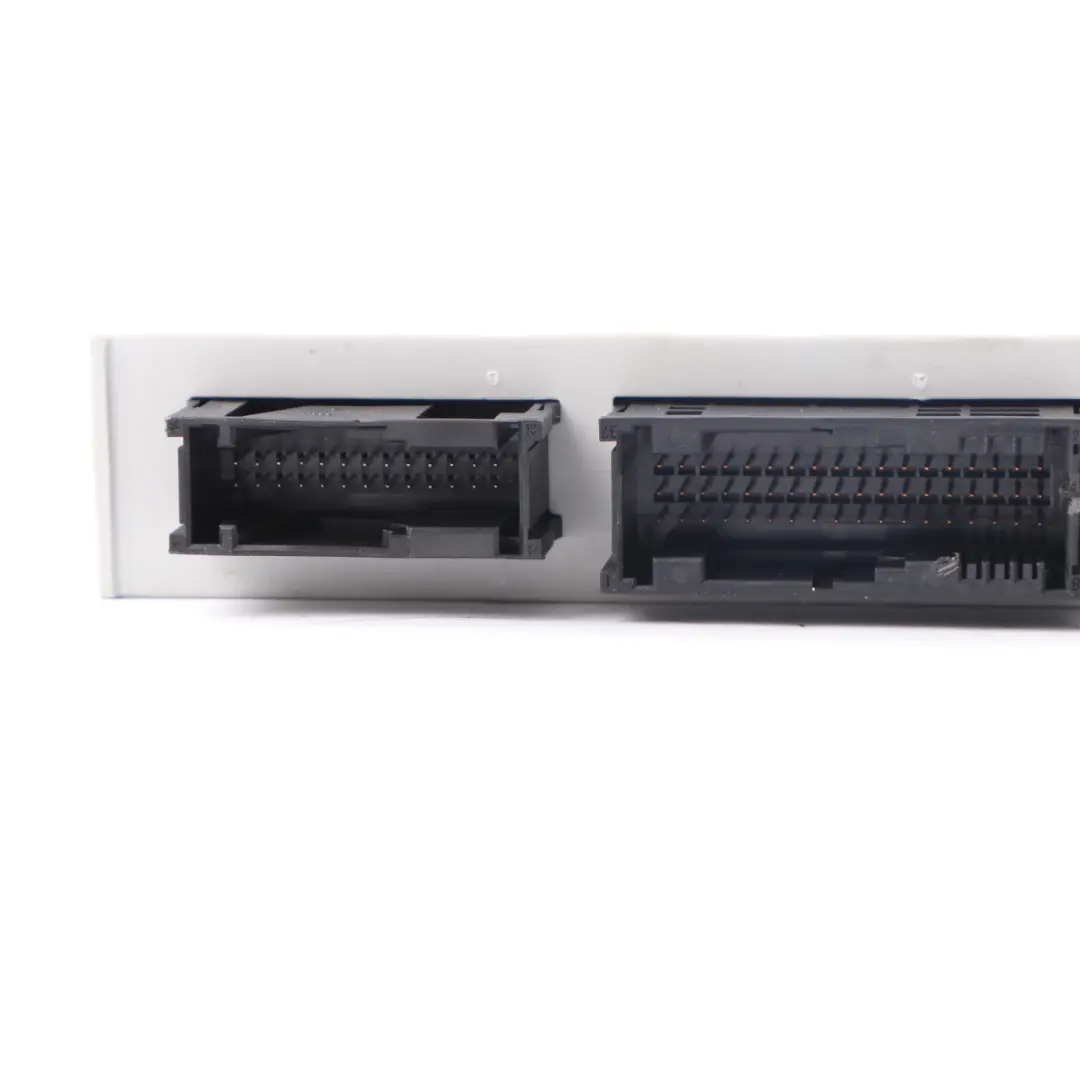 Module BCM BMW E46 Body Control Unit Module GM5 to with Part number 6914362 Module BCM BMW E46 Body Control Unit Module GM5 - SKU 6914362 - Part number 6914362