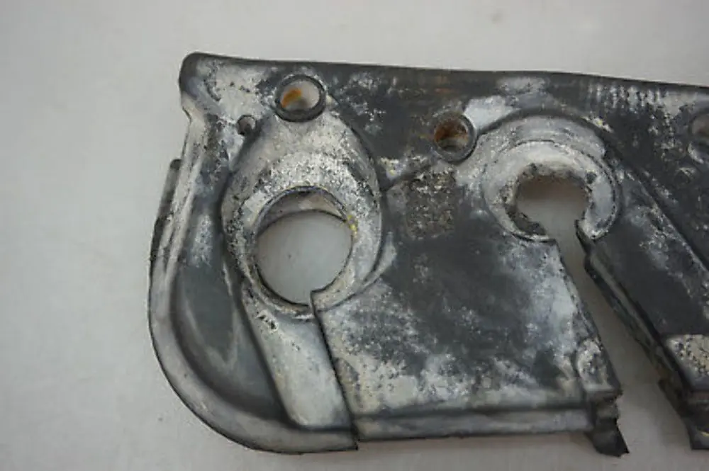 Ojal Tubo Líneas De Refrigerante A/C Junta para BMW E60 E61 E63 E64 M5 M6 con número de pieza 6915174 BMW E60 E61 E63 E64 M5 M6 Ojal Tubo Líneas De Refrigerante A/C Junta - SKU 6915174 - Número de pieza 6915174